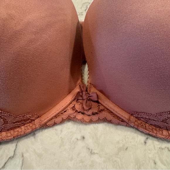 Victoria’s Secret Push-Up Bra - Blush Pink with Floral Lace Accents - 38DDD - Picture 11 of 13